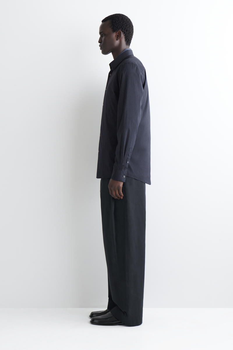 COS テーラード コットンポプリンシャツ