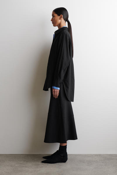 COS ロングラインリネンシャツ