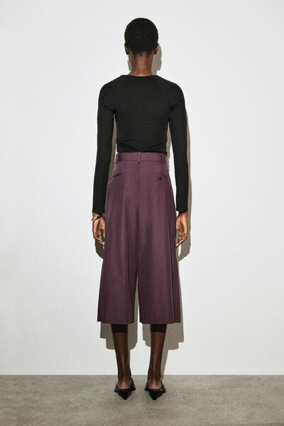 COS プリーツ入り コットンキュロット