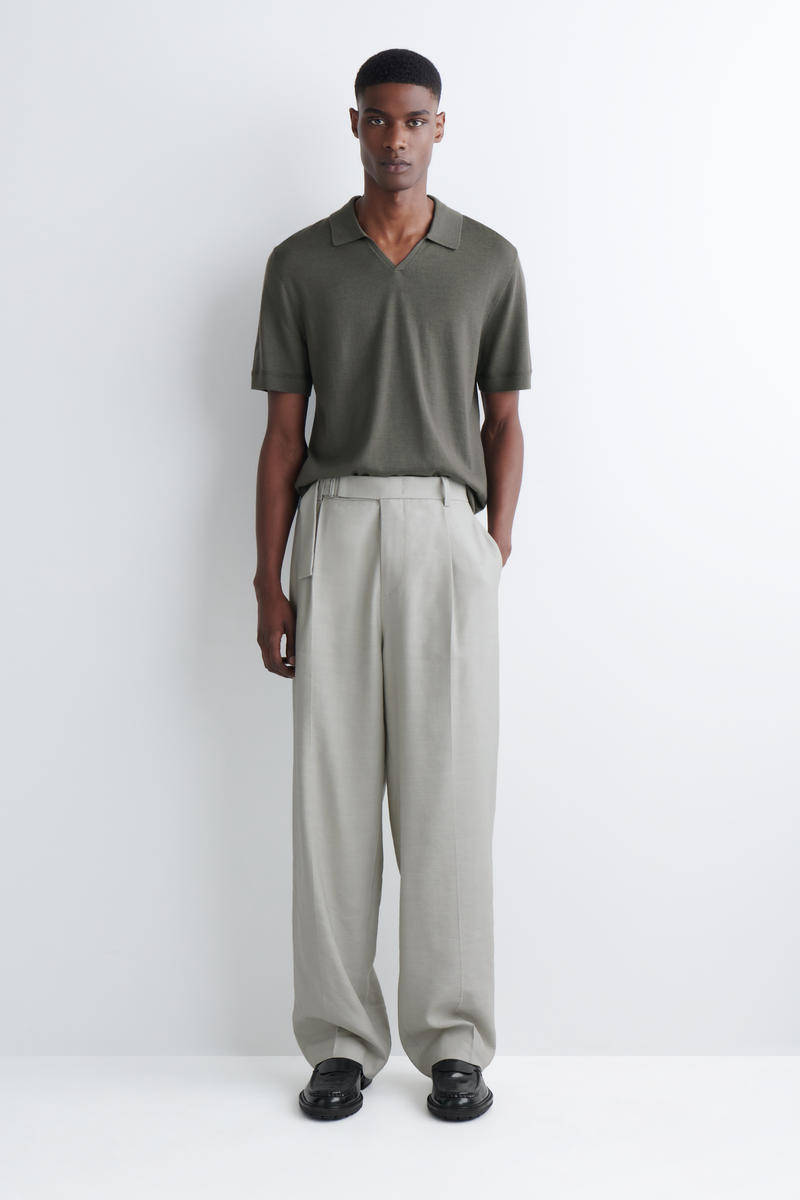 COS メリノウール オープンカラー  スリムポロシャツ