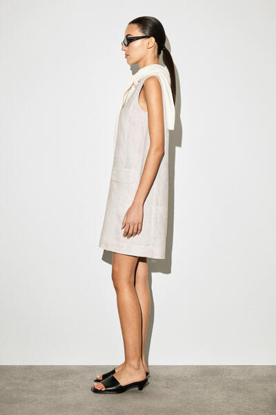 COS リネンミニシフトドレス