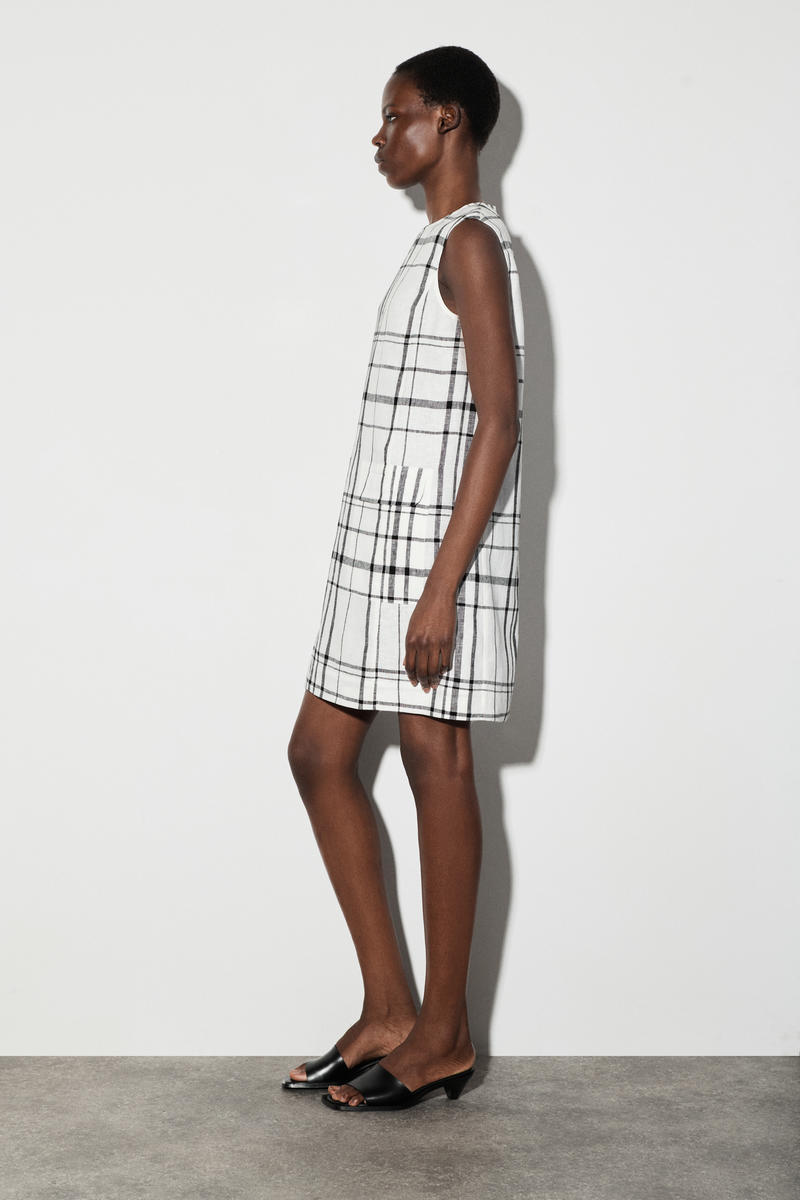 COS リネンミニシフトドレス