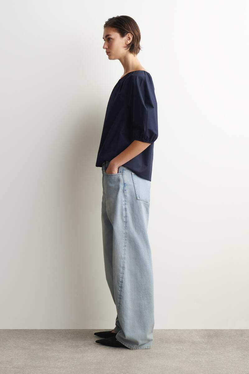 COS ギャザード パフスリーブブラウス