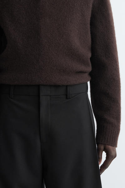 COS プリーツウールワイドレッグパンツ