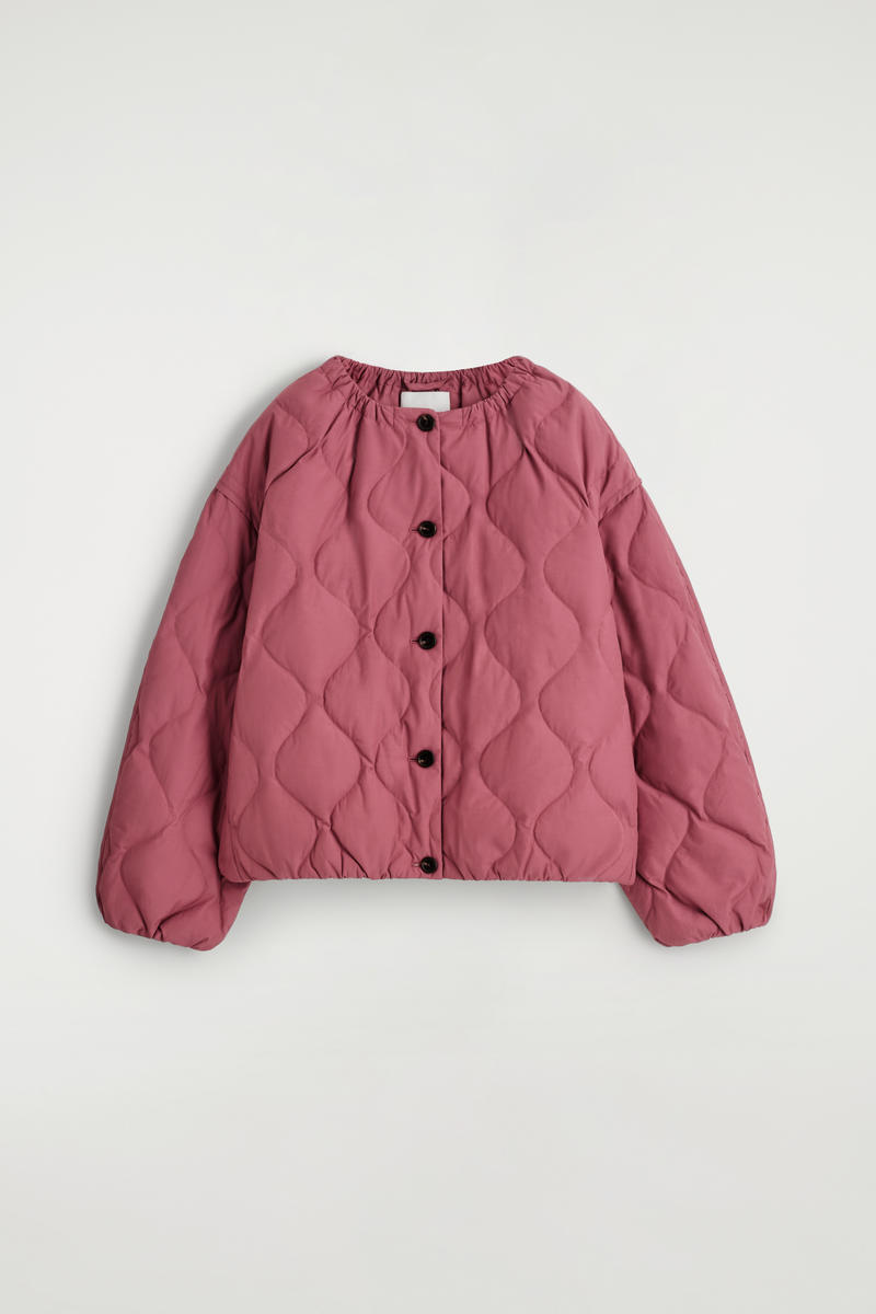 COS ギャザー入り キルティングダウンジャケット