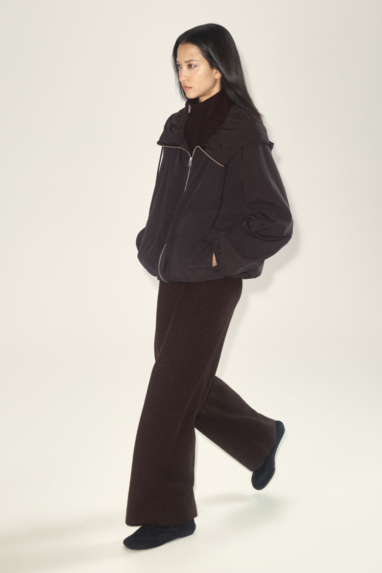 TECHNICAL HOODED PARKA JACKET テクニカルフード付きパーカー