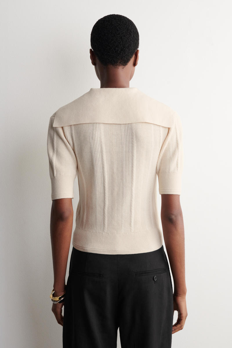 COS セーラーカラー ウールポロトップ