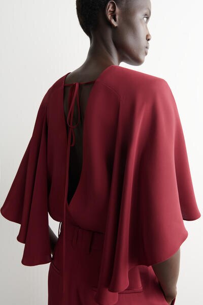 COS ドレープシルクトップ