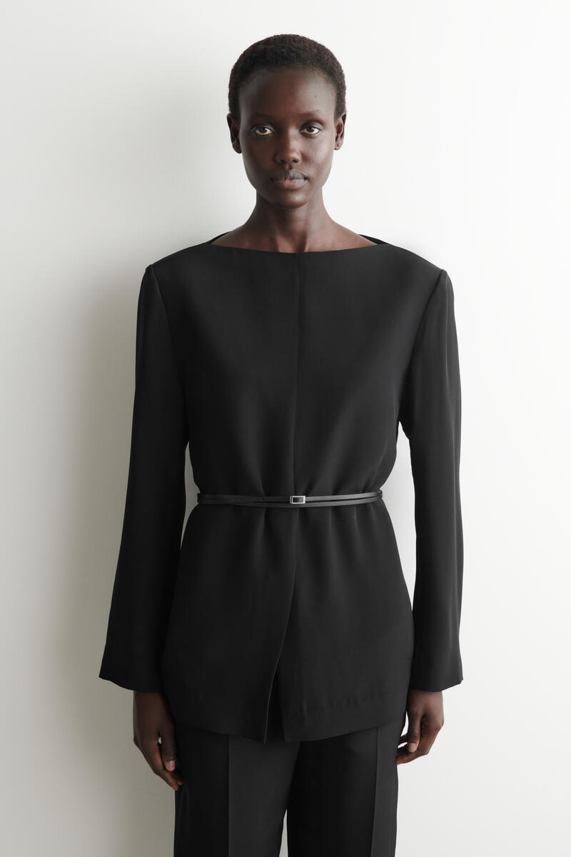 COS テーラードシルクトップ