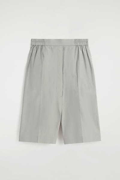 COS ドロップクロッチ テーラードショーツ