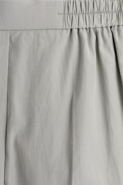 COS ドロップクロッチ テーラードショーツ