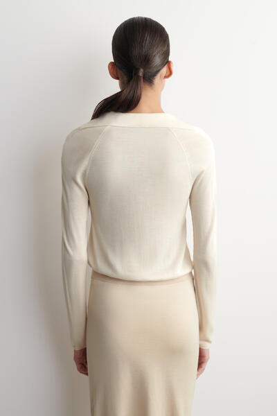 COS シアーニット シルクカシミヤボディスーツ