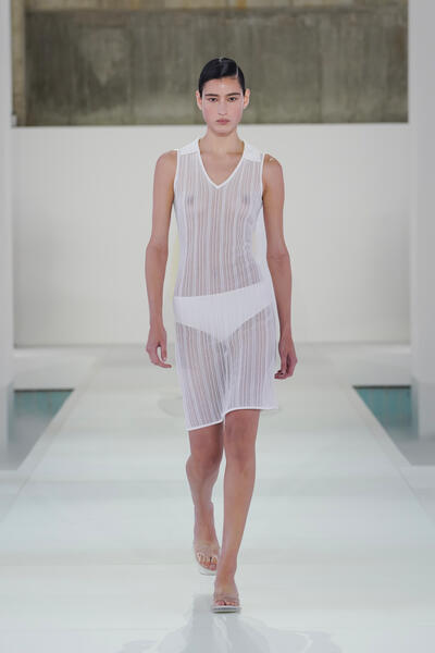 COS シアー レースニットドレス