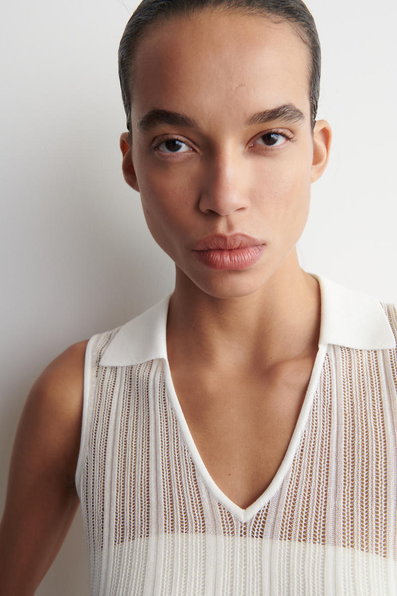 COS シアー レースニットドレス