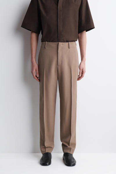 COS フルイドツイル スリムフィットパンツ