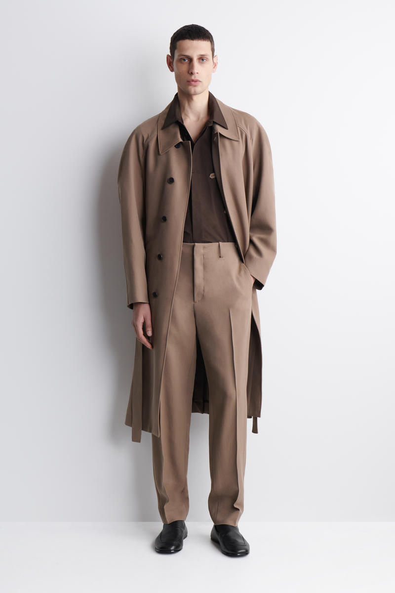 COS フルイドツイル スリムフィットパンツ