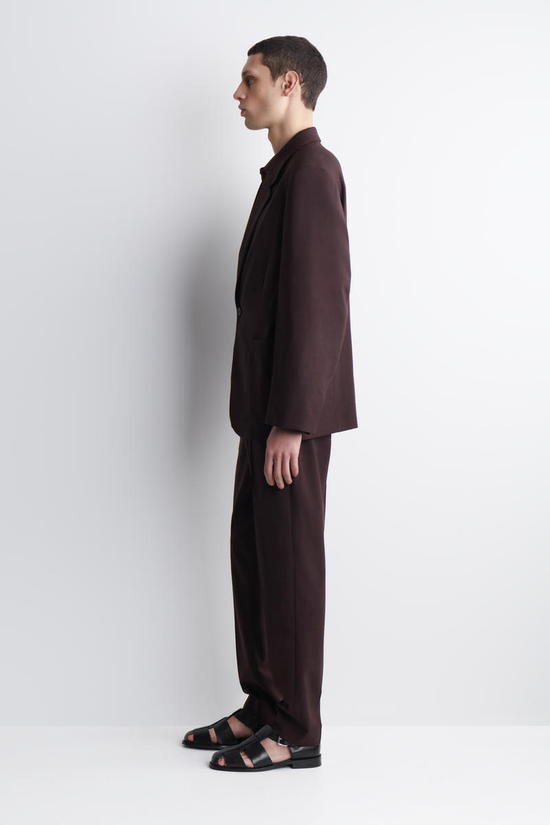 COS フルイドウールブレザー