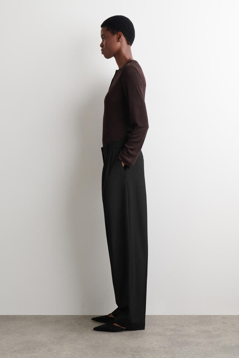 RIBBED WOOL HENLEY TOP メリノウール ヘンリートップ ブラウン