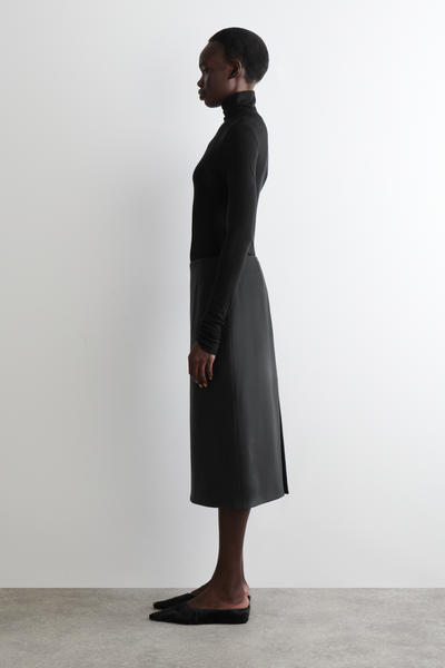 COS ウールペンシルスカート