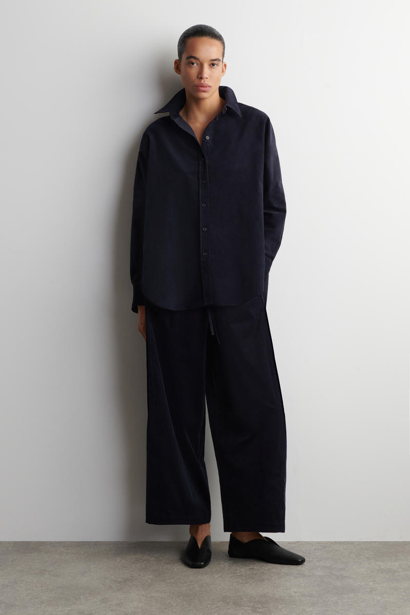 COS コーデュロイシャツ