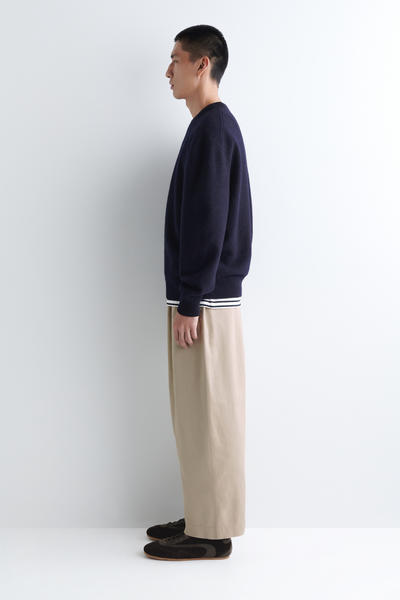 COS クロップドバレルレッグパンツ - コットン素材