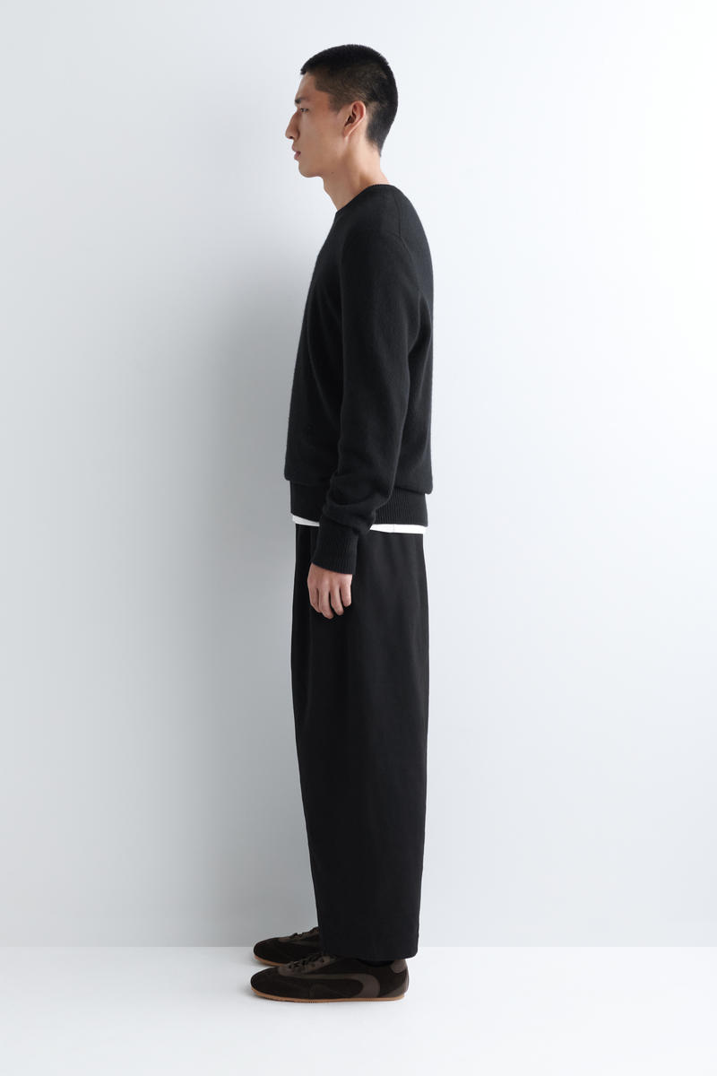 COS クロップドバレルレッグパンツ - コットン素材