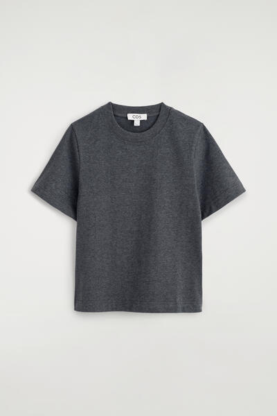COS クリーンカットTシャツ