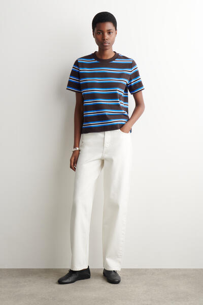 COS クリーンカットTシャツ