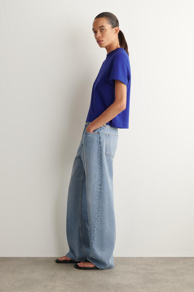 COS クリーンカットTシャツ