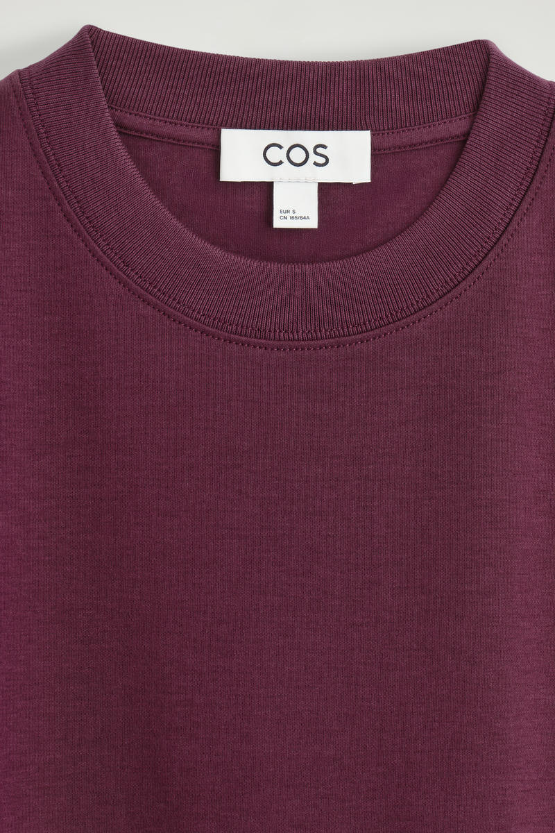 COS クリーンカットTシャツ