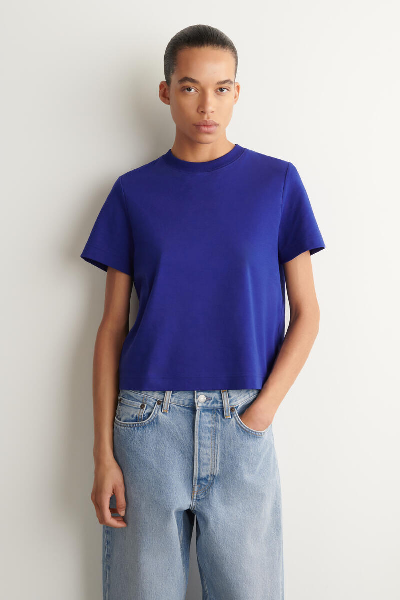 COS クリーンカットTシャツ