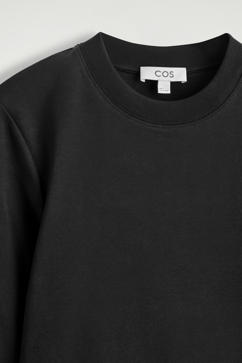 COS オーガニックコットン100％ 長袖Tシャツ