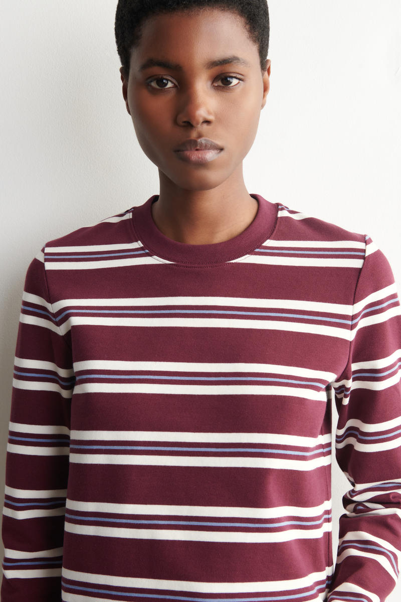 COS オーガニックコットン100％ 長袖Tシャツ