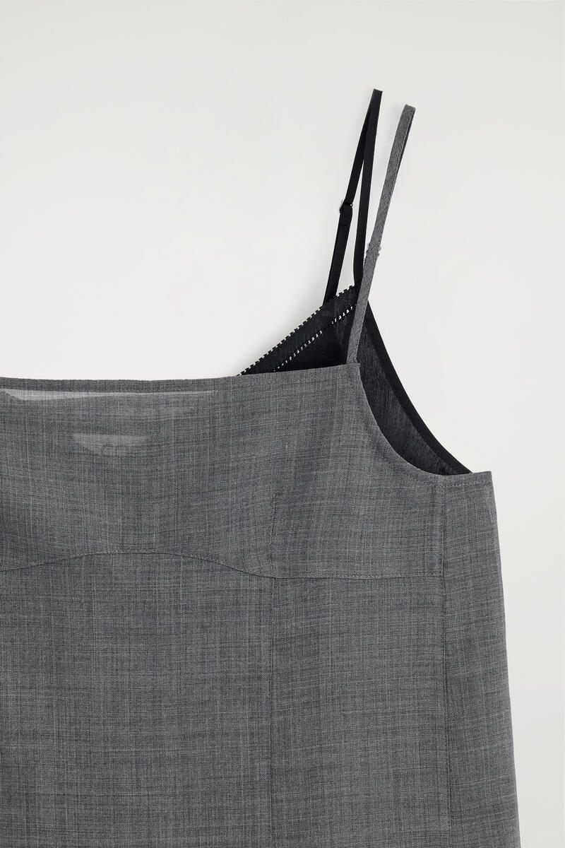 COS セミシアー レイヤードウール ミニワンピース