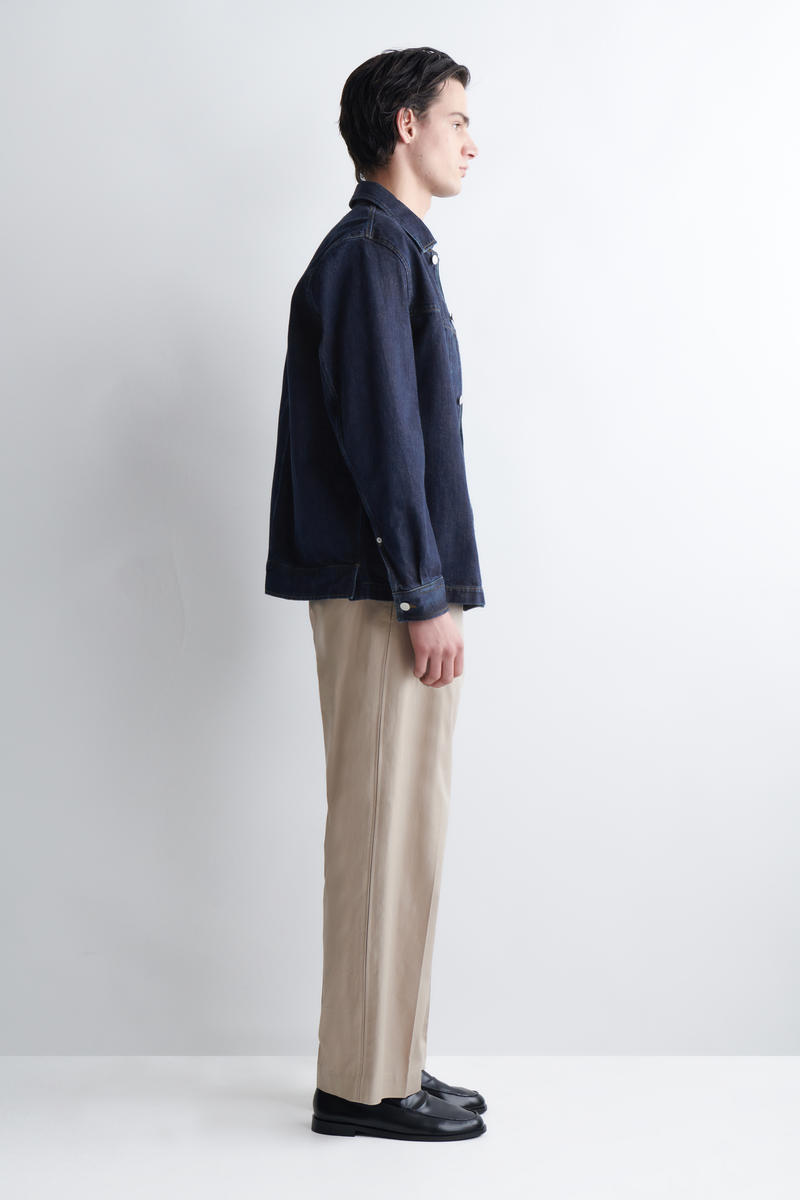 COS ポリッシュドレザーローファー