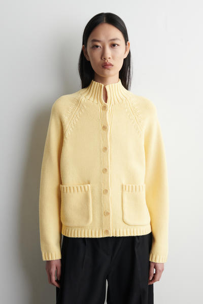 COS メリノウール ファンネルネック カーディガン