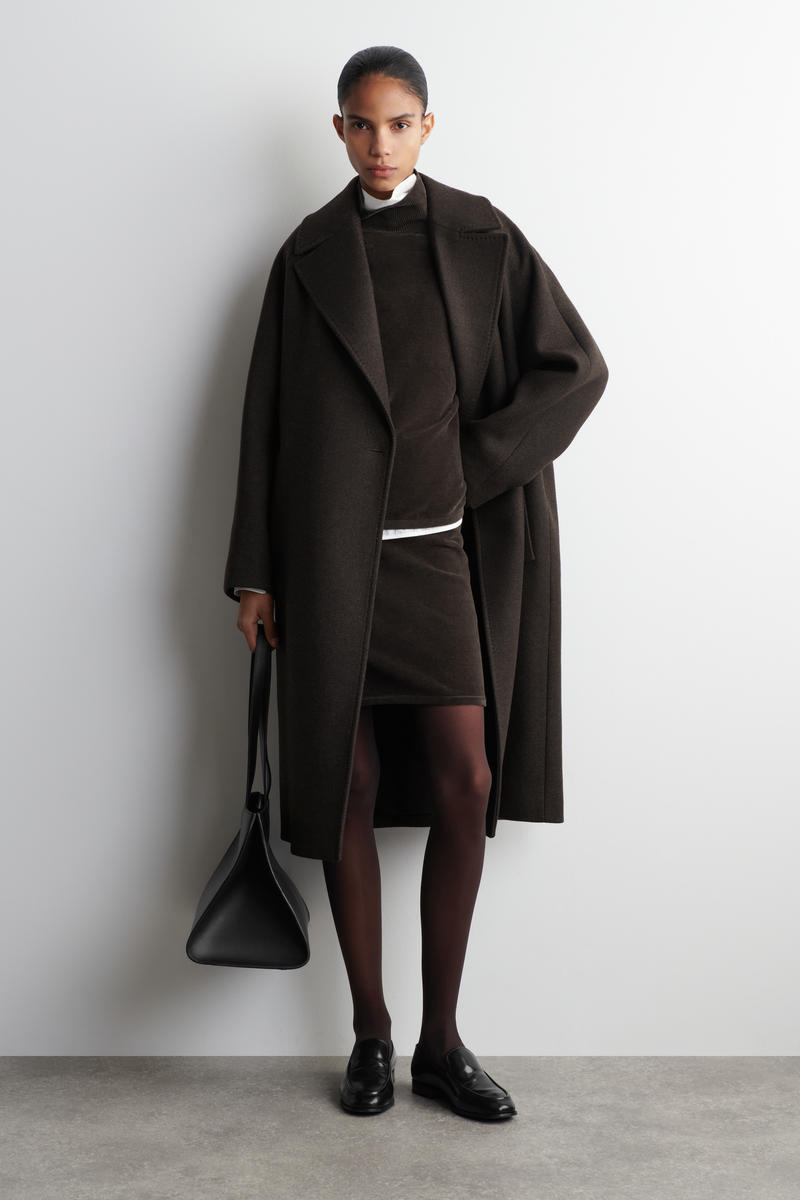 COS シェニールミニスカート