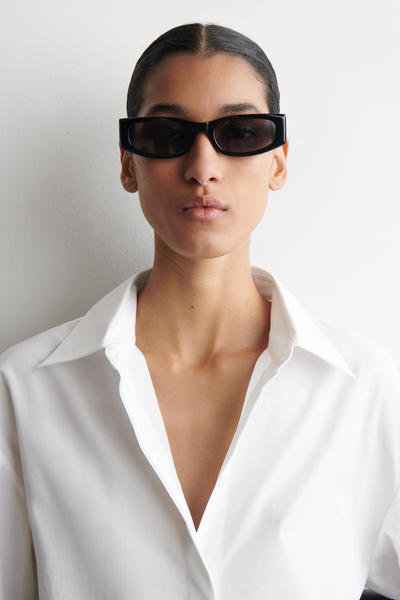 COS テーラードコットンシャツ