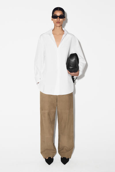 COS テーラードコットンシャツ