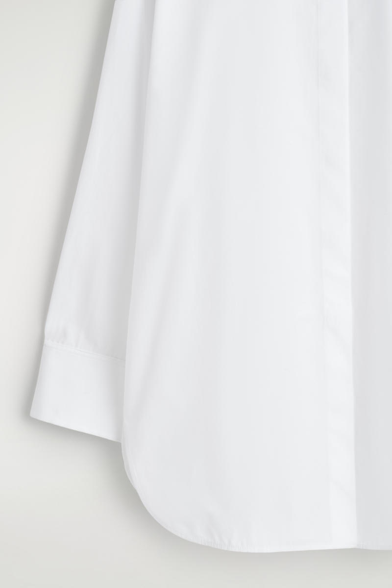 COS テーラードコットンシャツ