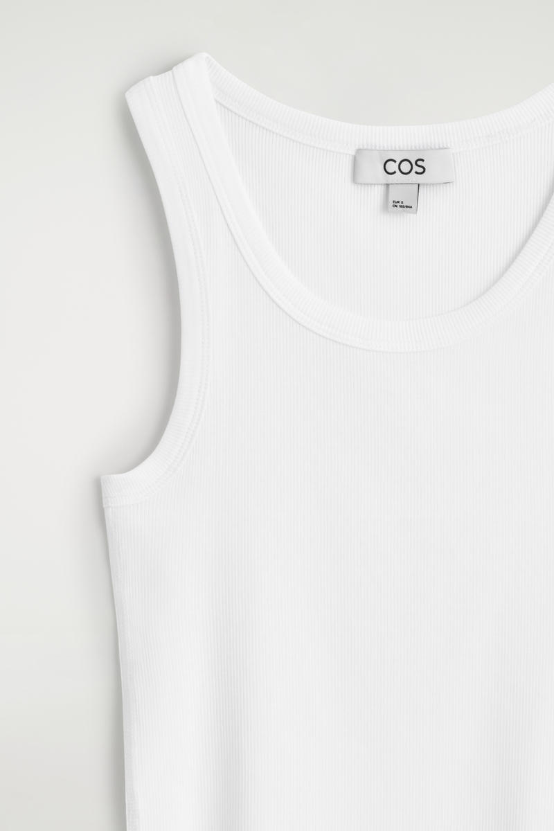 COS リブ編みコットンタンクトップ