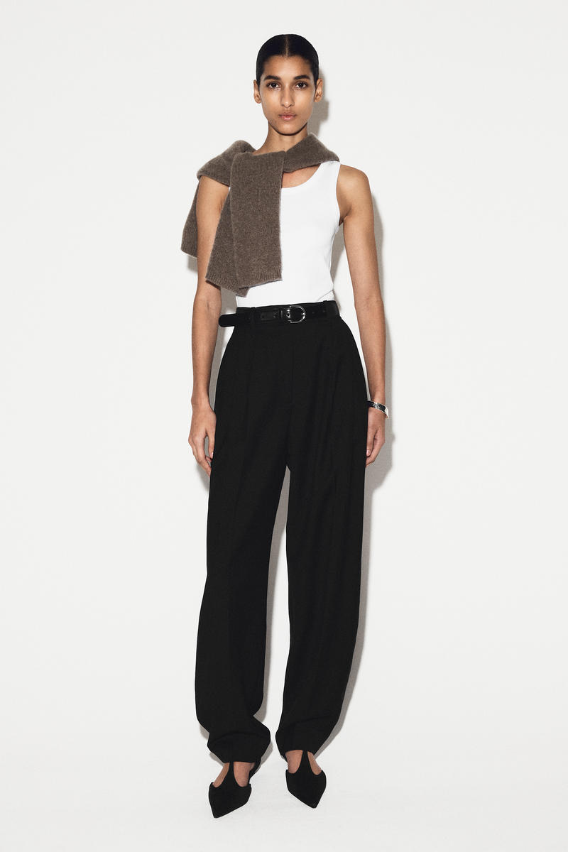 COS リブ編みコットンタンクトップ