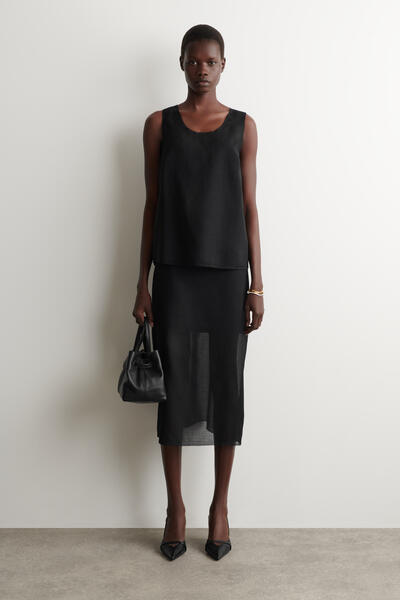 COS セミシアー レイヤードウール ミディスカート