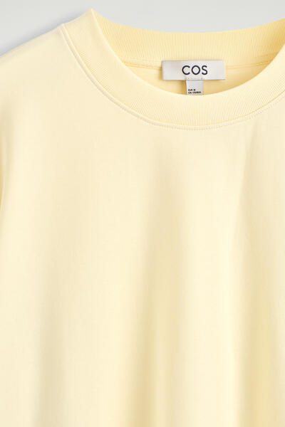 COS オーバーサイズ コットンTシャツ