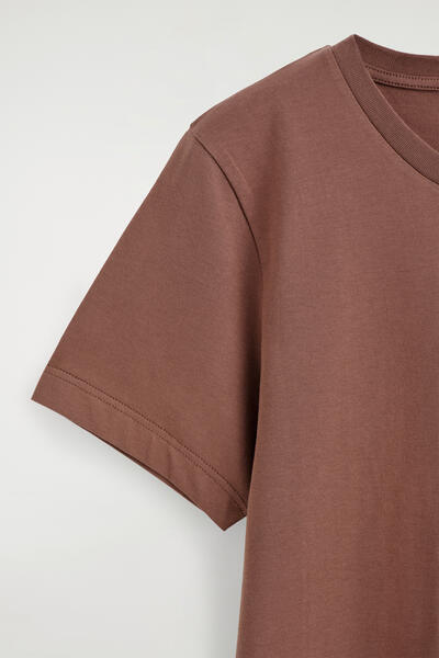 COS コットンクルーネックTシャツ