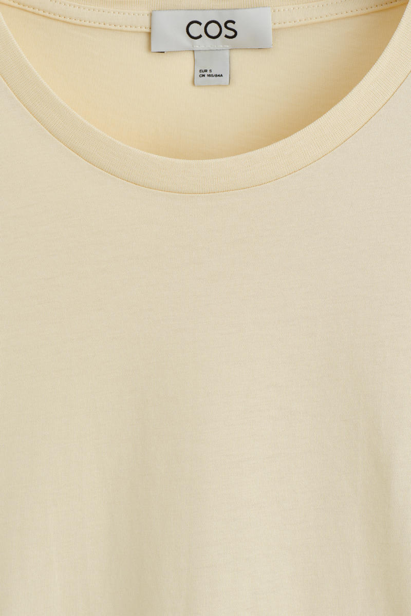 COS コットン クルーネックTシャツ