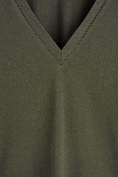 COS コットンVネックTシャツ