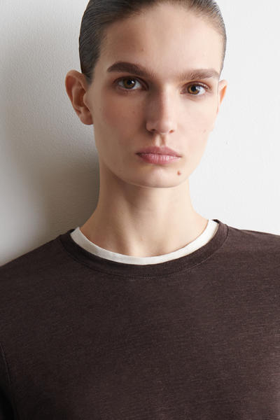 COS クルーネック リネン Tシャツ