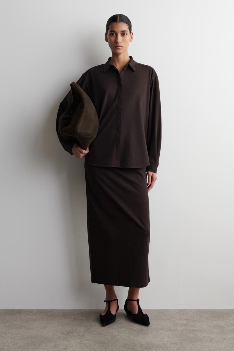 COS ピマコットンジャージーシャツ