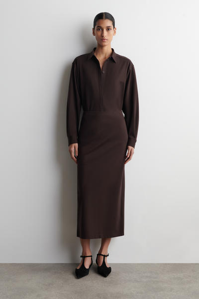 COS ジャージーミディペンシルスカート